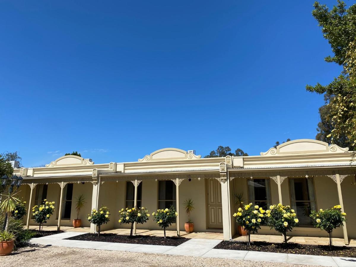 Acacia Terraces Aparthotel Echuca Bagian luar foto